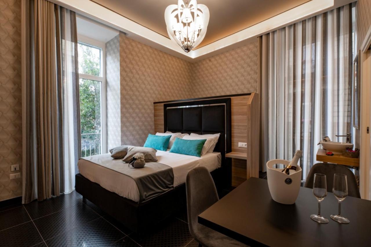 Sole Luxury Bed And Breakfast Napoli Esterno foto