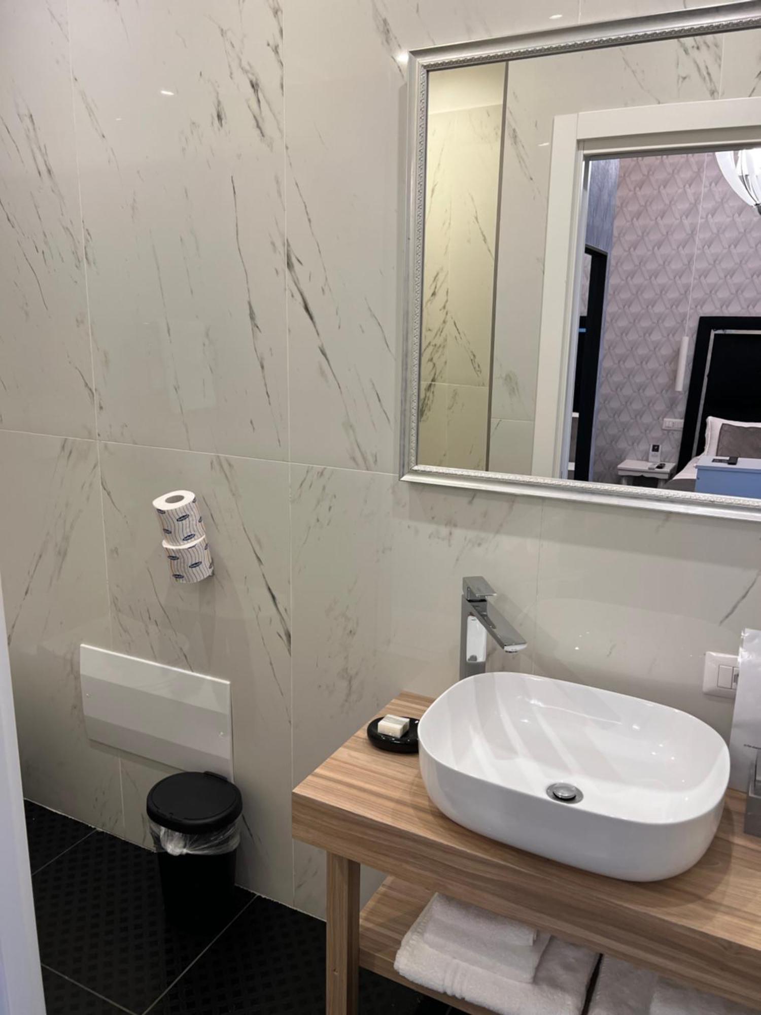 Sole Luxury Bed And Breakfast Napoli Esterno foto