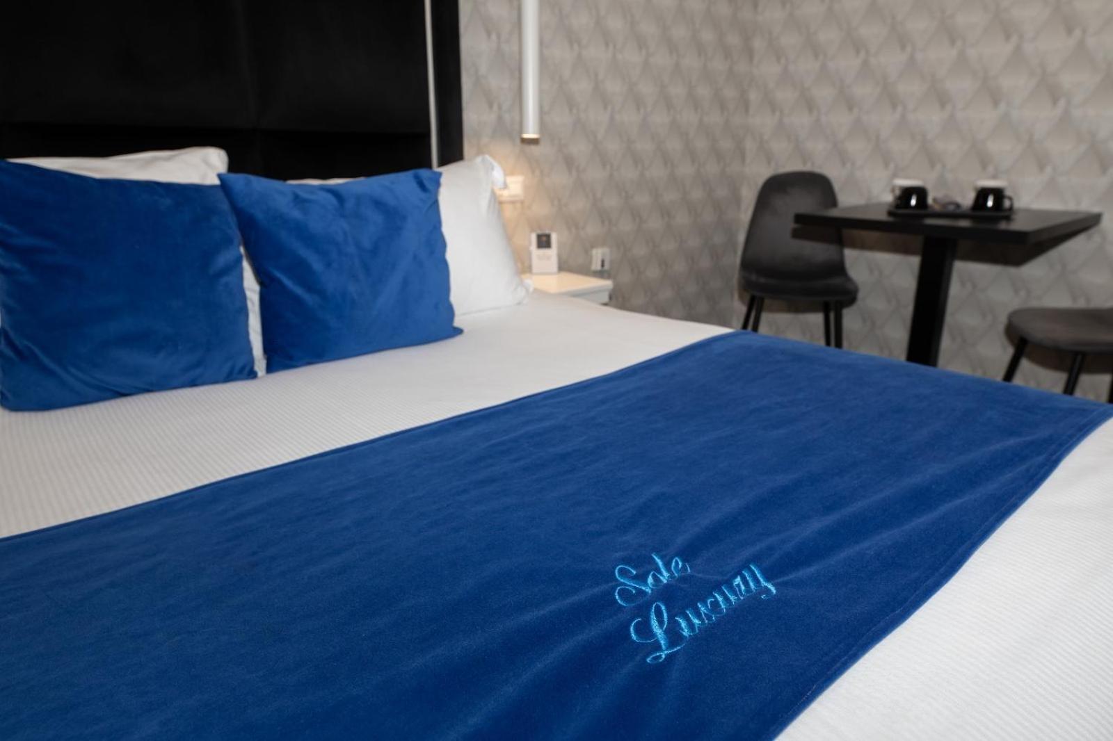Sole Luxury Bed And Breakfast Napoli Esterno foto